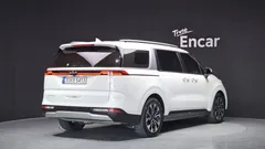 2023 Kia Carnival Diesel 9-Seater Prestige — фото 2