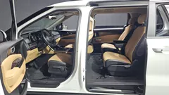 2023 Kia Carnival Diesel 9-Seater Prestige — фото 10