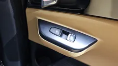 2023 Kia Carnival Diesel 9-Seater Prestige — фото 19
