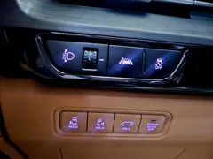 2023 Kia Carnival Diesel 9-Seater Noblesse — фото 20