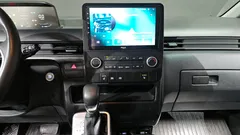 2023 Hyundai Staria Tourer 11-Seater, жёлтый — фото 13