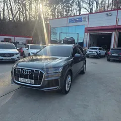 2022 Audi Q7 45 TDI Quattro Premium — фото 2