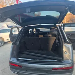 2022 Audi Q7 45 TDI Quattro Premium — фото 18