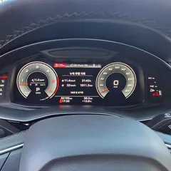 2022 Audi Q7 45 TDI Quattro Premium — фото 19