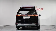2023 Kia Carnival Diesel 7-Seater Hi-Limousine — фото 4