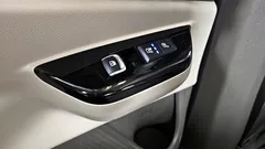 2023 Kia Carnival Diesel 7-Seater Hi-Limousine — фото 18