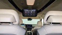 2023 Kia Carnival Diesel 7-Seater Hi-Limousine — фото 19
