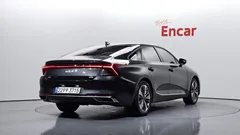 2022 Kia K8 Signature, чёрный — фото 2