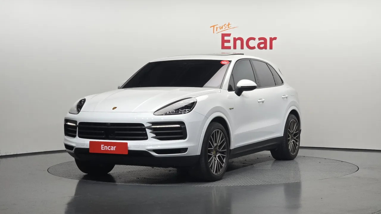 2023 Porsche Cayenne 3.0 E-HYBRID PLATINUM EDITION