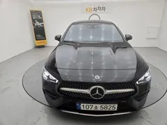 2023 Mercedes-Benz CLA-Class CLA250 4MATIC — фото 3