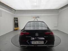 2023 Mercedes-Benz CLA-Class CLA250 4MATIC — фото 4