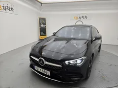 2023 Mercedes-Benz CLA-Class CLA250 4MATIC — фото 11