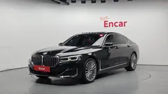 2021 BMW 7-Series 730d xDrive Design Pure Excellence, чёрный — фото 1