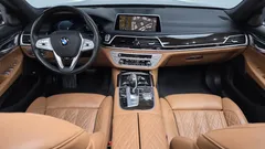 2021 BMW 7-Series 730d xDrive Design Pure Excellence, чёрный — фото 7