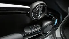 2022 Mini Cooper Classic — фото 16