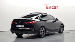2021 BMW 2-Series 218 M Sport, чёрный — фото 2