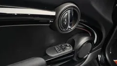 2022 Mini Cooper Classic — фото 17