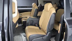 2023 Kia Carnival Diesel 11-Seater Prestige — фото 16
