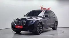 2024 BMW X5 xDrive 40i M Sport — фото 1
