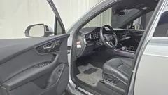 2021 Audi Q7 45 TDI Quattro Premium — фото 10
