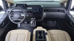 2022 Hyundai Staria 4WD Tourer 9-Seater — фото 7