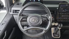 2022 Hyundai Staria 4WD Tourer 9-Seater — фото 13