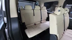 2022 Hyundai Staria 4WD Tourer 9-Seater — фото 18