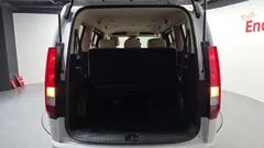 2022 Hyundai Staria 4WD Tourer 9-Seater — фото 20
