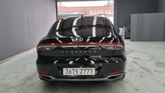 2022 Hyundai Grandeur Premium — фото 4