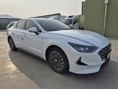 2023 Hyundai Sonata Premium Plus — фото 5