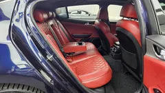 2021 Kia Stinger 3.3 GT Masters Turbo Package, фиолетовый — фото 16