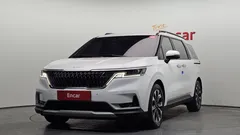 2022 Kia Carnival Diesel 9-Seater Prestige — фото 1