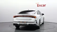 2023 Kia K5 Prestige — фото 4