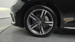 2021 Audi A4 45 TFSI Quattro Premium — фото 5
