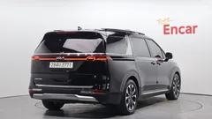 2023 Kia Carnival Diesel 9-Seater Signature — фото 2