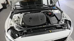 2024 Volvo S60 B5 Ultimate Bright, белый — фото 6