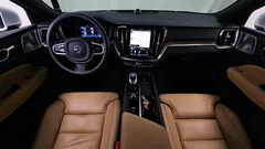 2024 Volvo S60 B5 Ultimate Bright, белый — фото 14