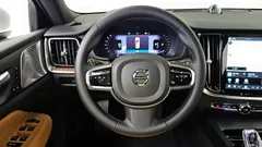 2024 Volvo S60 B5 Ultimate Bright, белый — фото 17