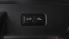 2023 Kia Carnival Diesel 9-Seater Noblesse — фото 20