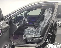 2023 Hyundai Grandeur 3.5 LPG 2WD (Taxi) — фото 15