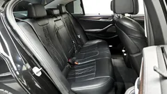 2022 BMW 5-Series 530i xDrive Luxury — фото 12