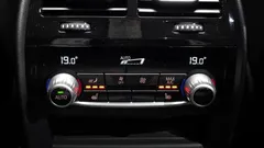 2022 BMW 5-Series 530i xDrive Luxury — фото 19