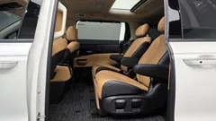 2023 Kia Carnival Diesel 7-Seater Signature — фото 12
