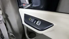 2022 Kia Carnival Diesel 9-Seater Prestige — фото 19