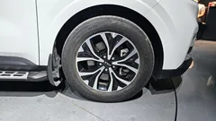 2022 Kia Carnival Diesel 9-Seater Prestige — фото 5