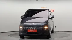 2022 Hyundai Staria Cargo 5-Seater — фото 3