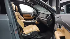 2021 Volvo XC90 B6 Inscription, светло-серебристый — фото 10
