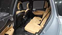 2021 Volvo XC90 B6 Inscription, светло-серебристый — фото 16