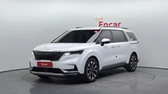 2023 Kia Carnival Diesel 9-Seater Prestige — фото 1