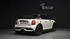 2024 Mini Cooper Convertible Resolute Edition — фото 2